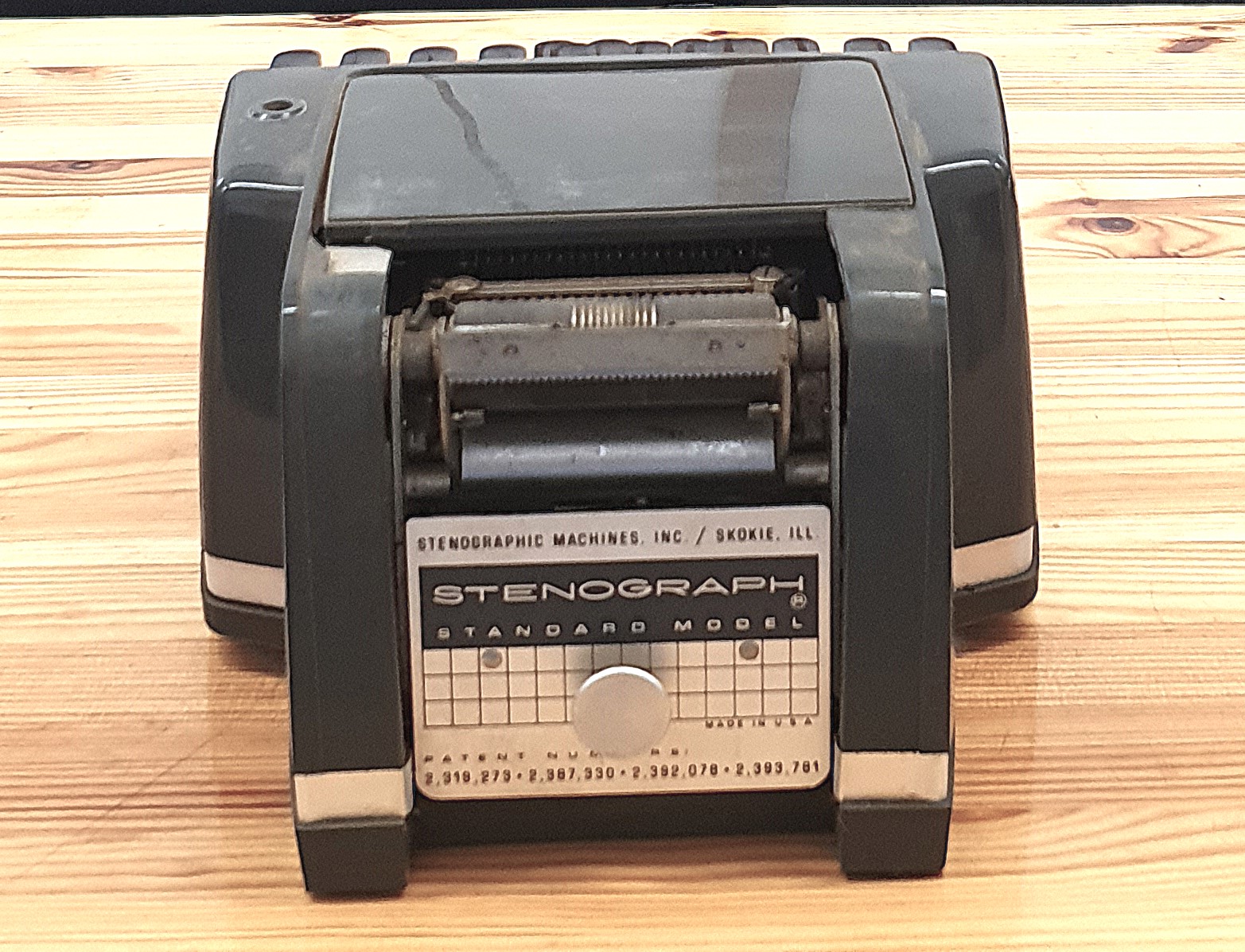 מקלדת סטנוגרפיה (קצרנות) Stenograph Corporation Stenograph Model
